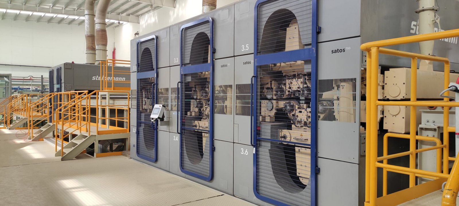 19 史丹利蒙砂光机（2）